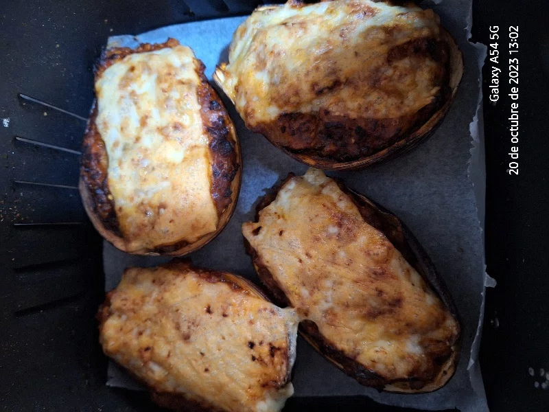 Berenjenas rellenas en freidora de aire Berenjenas rellenas en freidora de aire