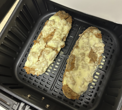 Country cheese and crackling bread pizza in air fryer